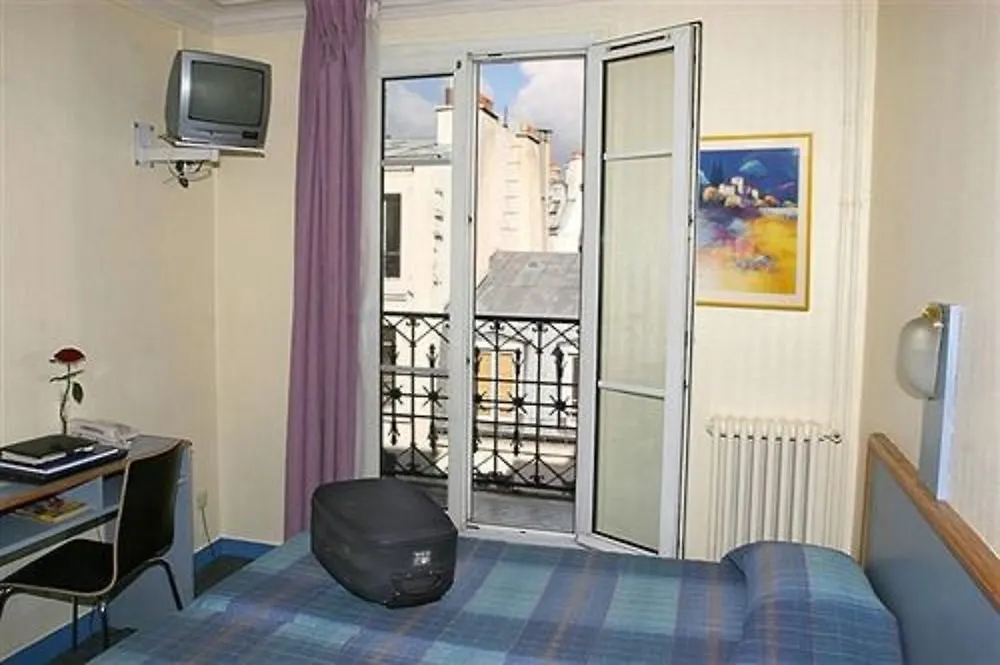 Amarys Simart * Париж